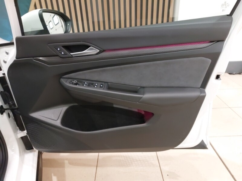 Used Volkswagen Golf 2024 for sale - 77062419: Photo 10