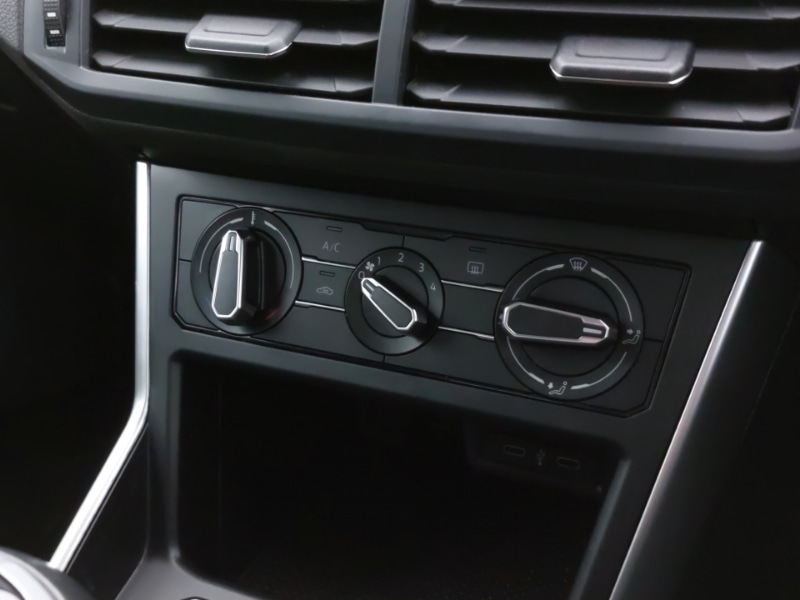 Used Volkswagen Polo 2022 for sale - 77265399: Photo 15