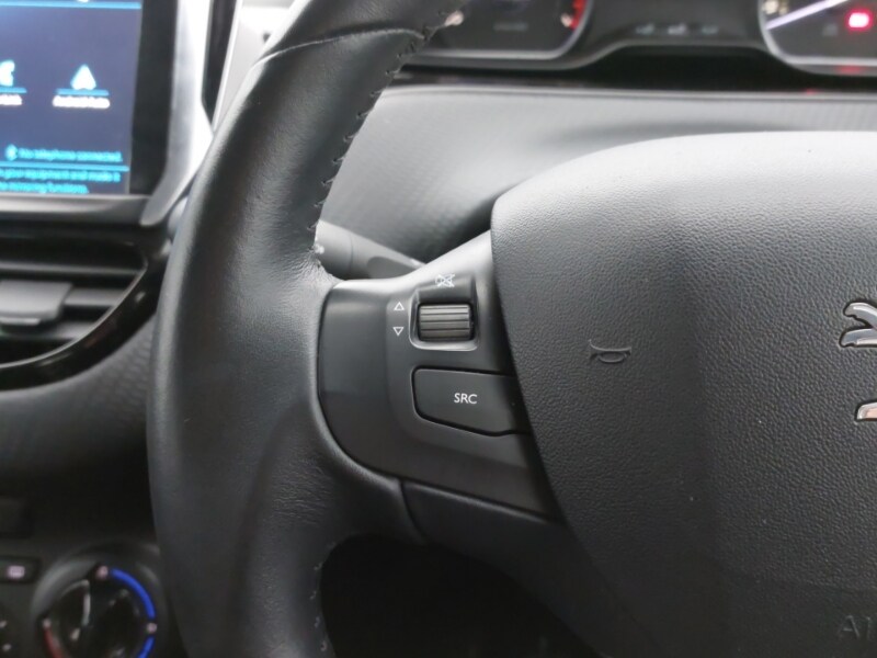 Used Peugeot 208 2018 for sale - 77964364: Photo 16