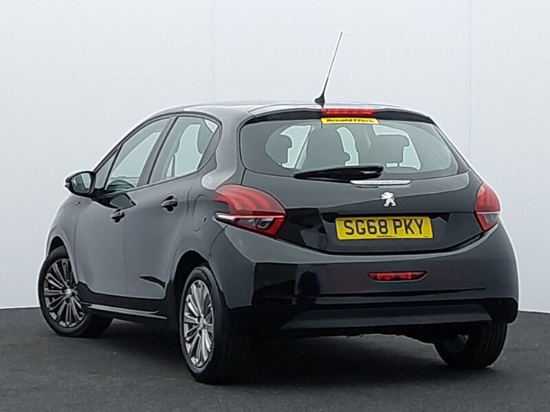 Used Peugeot 208 2018 for sale - 77964364: Photo 3