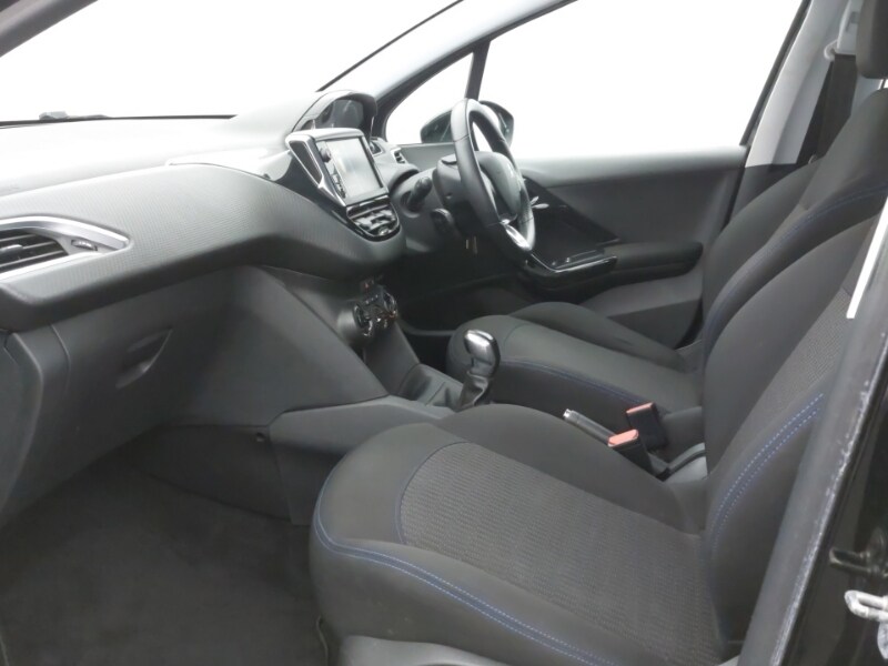 Used Peugeot 208 2018 for sale - 77964364: Photo 5