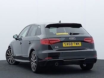 Used Audi A3 2018 for sale - 76478355: Photo