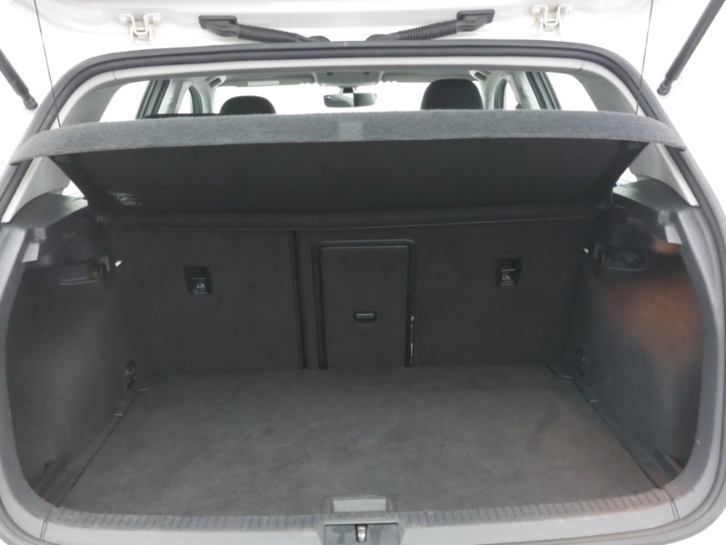 Used Volkswagen Golf 2016 for sale - 77623198: Photo 8
