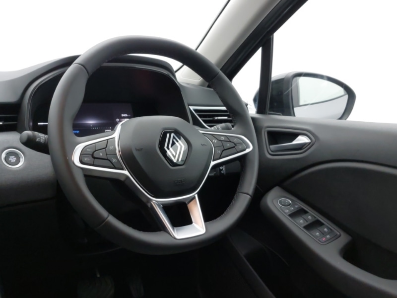 Used Renault Clio 2024 for sale - 76354615: Photo 10