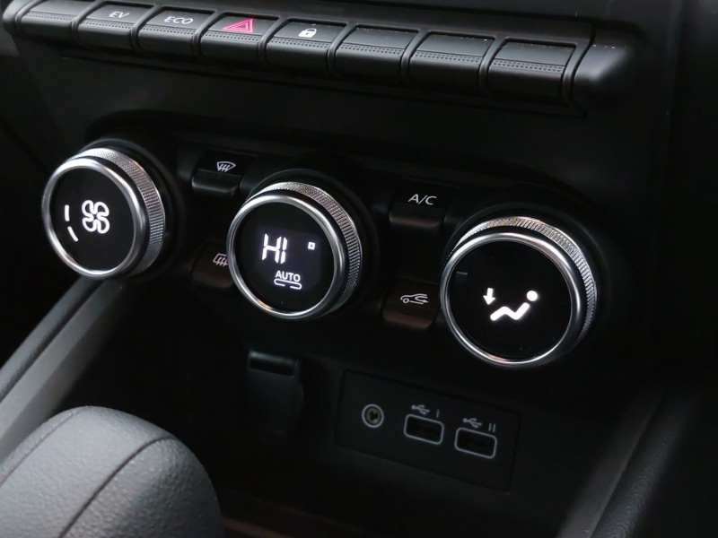 Used Renault Clio 2024 for sale - 76354615: Photo 15