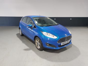 Used Ford Fiesta 2015 for sale - 78998214: Photo