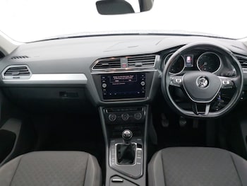 Used Volkswagen Tiguan 2018 for sale - 76855595: Photo