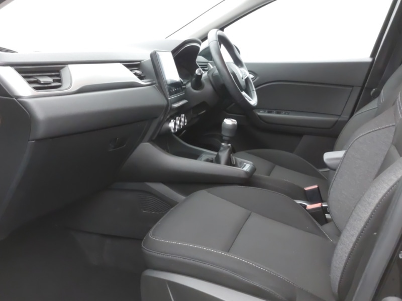 Used Renault Captur 2021 for sale - 77366660: Photo 5