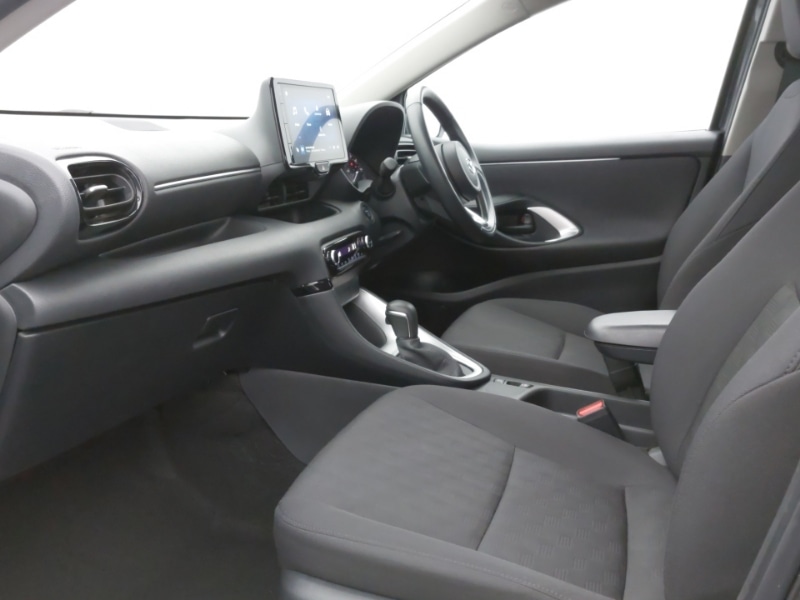 Used Mazda Mazda2 HYBRID 2024 for sale - 76663901: Photo 5