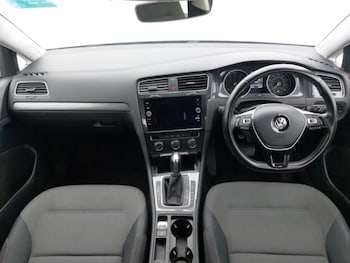 Used Volkswagen Golf 2019 for sale - 79591884: Photo