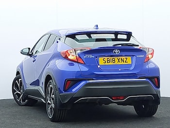 Used Toyota C-HR 2018 for sale - 79561829: Photo