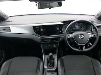 Used Volkswagen Polo 2019 for sale - 77797449: Photo