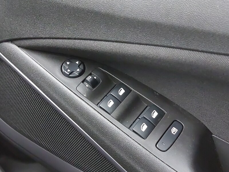 Used Vauxhall Crossland 2022 for sale - 77433135: Photo 19