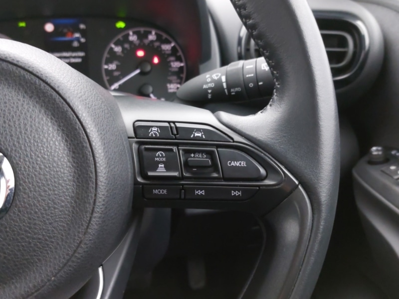 Used Mazda Mazda2 HYBRID 2024 for sale - 76741722: Photo 18