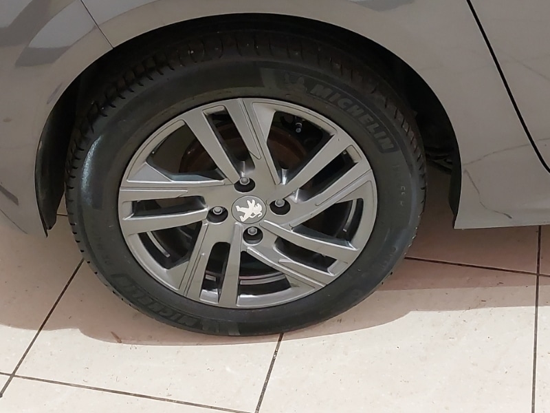 Used Peugeot 208 2022 for sale - 77046983: Photo 12