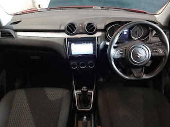 Used Suzuki Swift 2023 for sale - 75576142: Photo