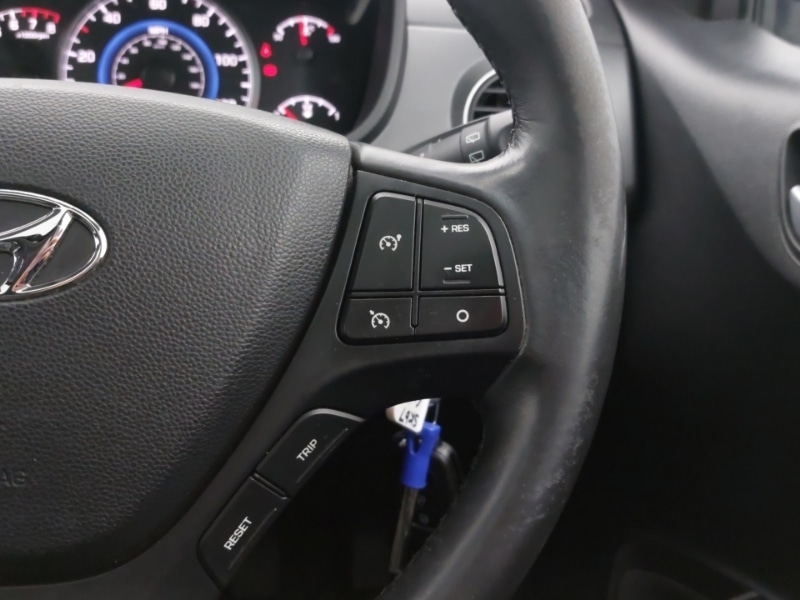 Used Hyundai i10 2017 for sale - 78013175: Photo 18