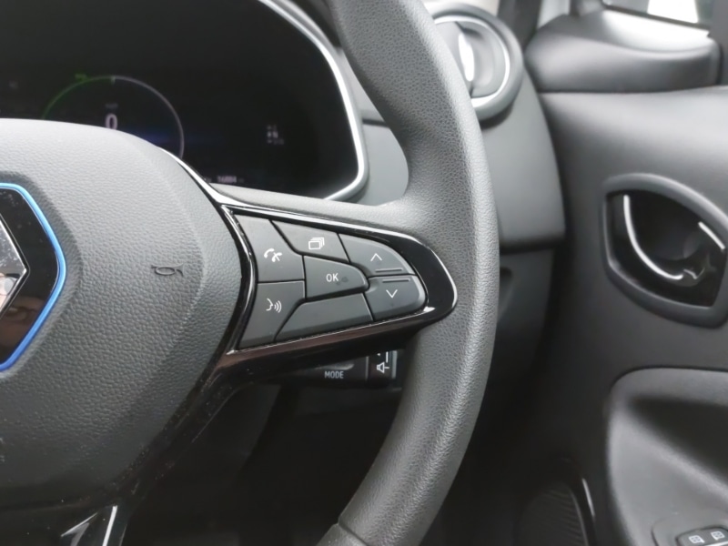 Used Renault Zoe 2021 for sale - 78202635: Photo 17