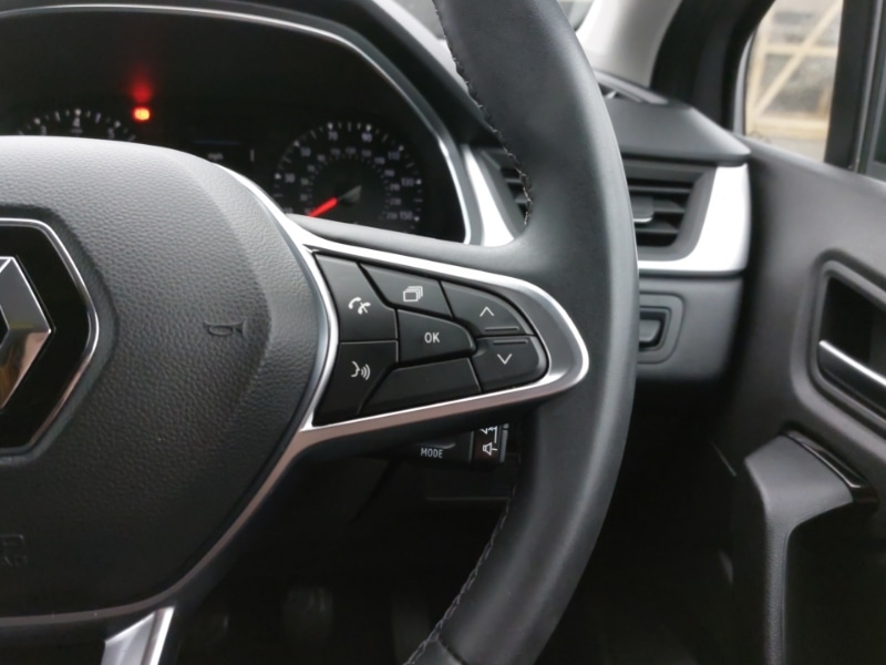 Used Renault Captur 2022 for sale - 77397656: Photo 18