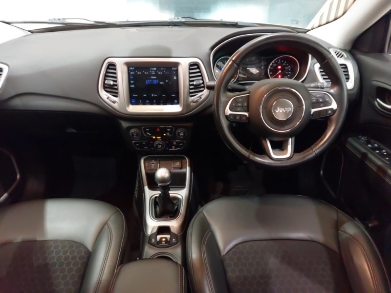 Used Jeep Compass 2018 for sale - 77518168: Photo 2