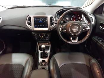 Used Jeep Compass 2018 for sale - 77518168: Photo