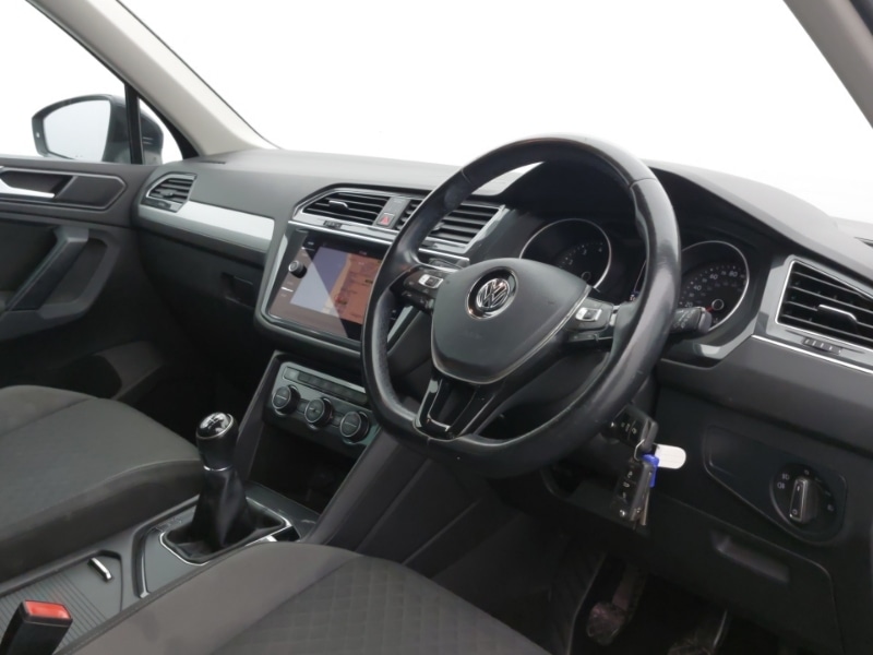 Used Volkswagen Tiguan 2018 for sale - 76602525: Photo 12