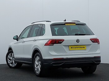 Used Volkswagen Tiguan 2022 for sale - 77623215: Photo