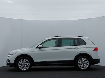 Used Volkswagen Tiguan 2022 for sale - 77623215: Photo
