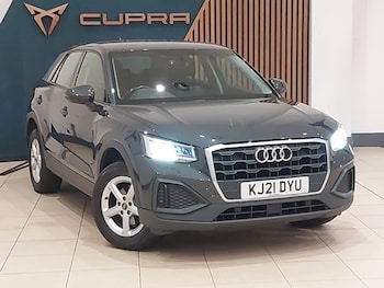 Audi - Q2