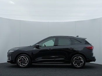 Used Ford Kuga 2025 for sale - 76672790: Photo