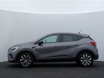Used Renault Captur 2022 for sale - 77289594: Photo