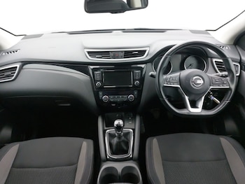 Used Nissan Qashqai 2021 for sale - 77690136: Photo