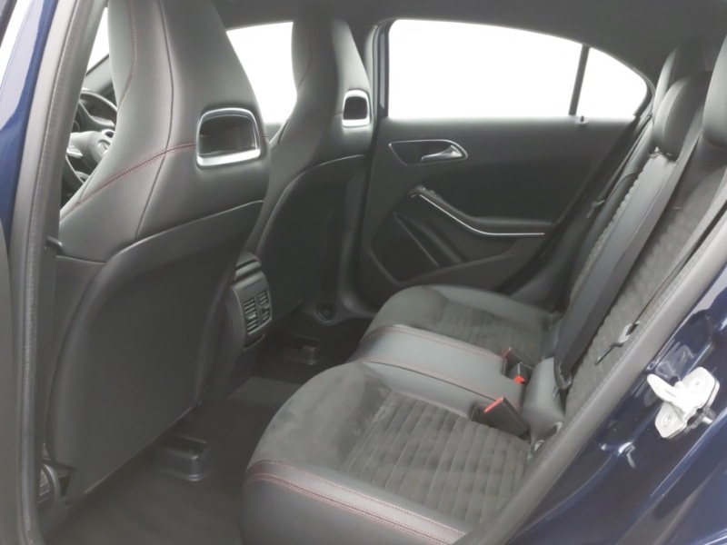 Used Mercedes-Benz A-Class 2017 for sale - 76763811: Photo 6