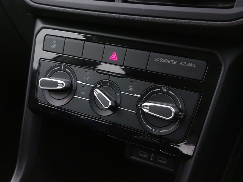 Used Volkswagen T-Cross 2023 for sale - 77881874: Photo 14