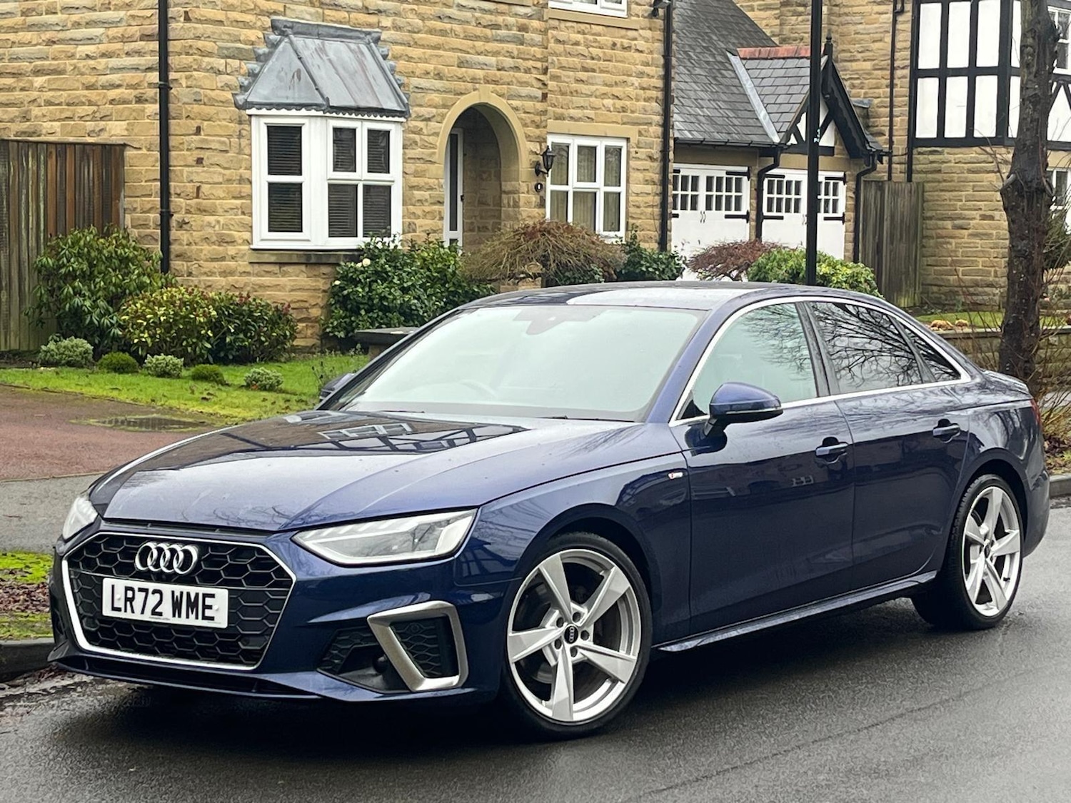 Used Audi A4 2022 for sale - 77484408: Photo 2