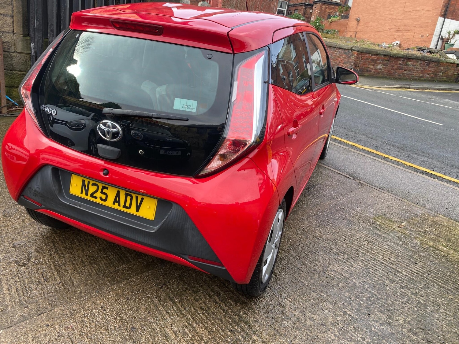 Used Toyota AYGO for sale - 77633429: Photo 4