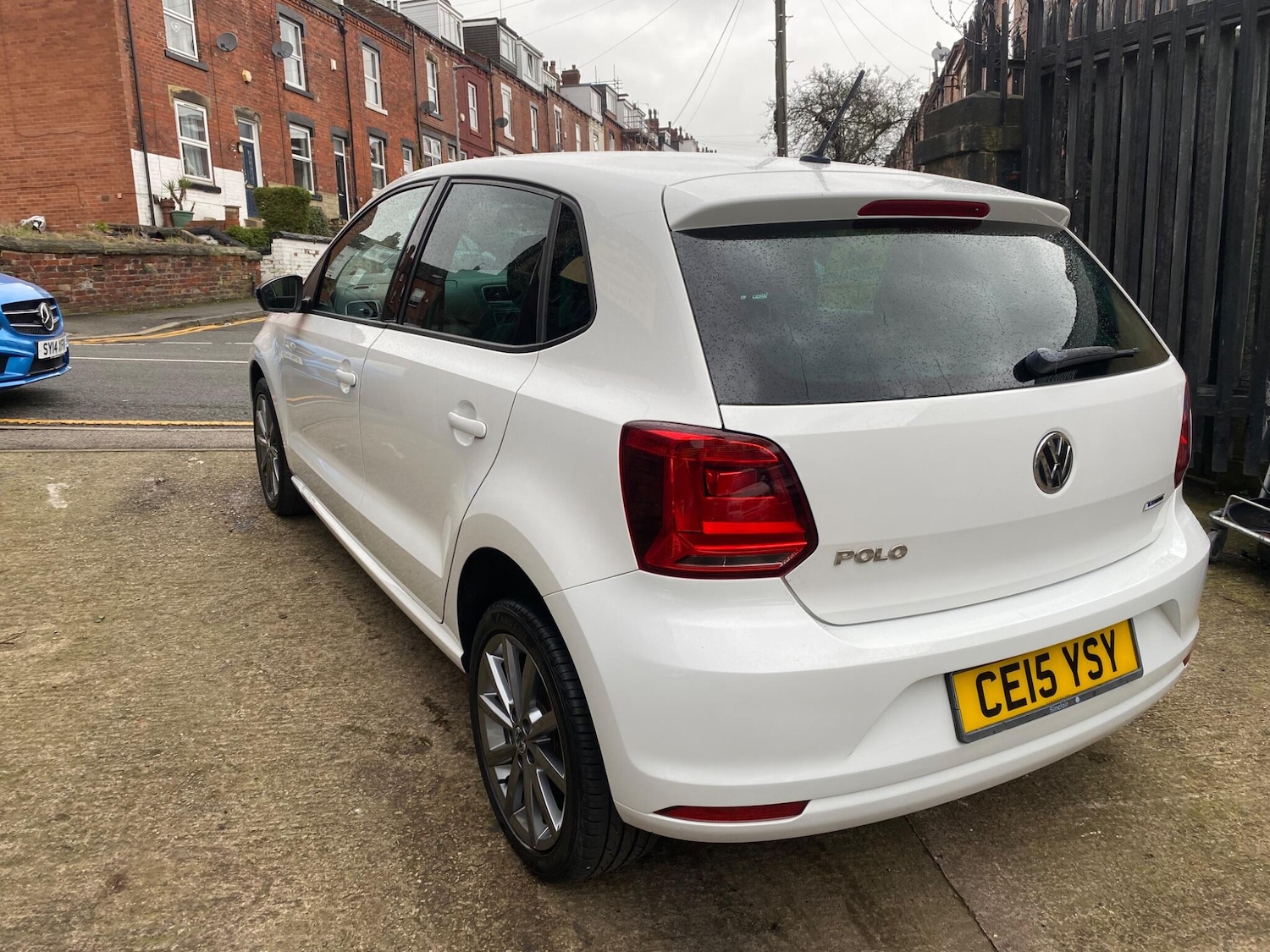 Used Volkswagen Polo for sale - 77705075: Photo 2