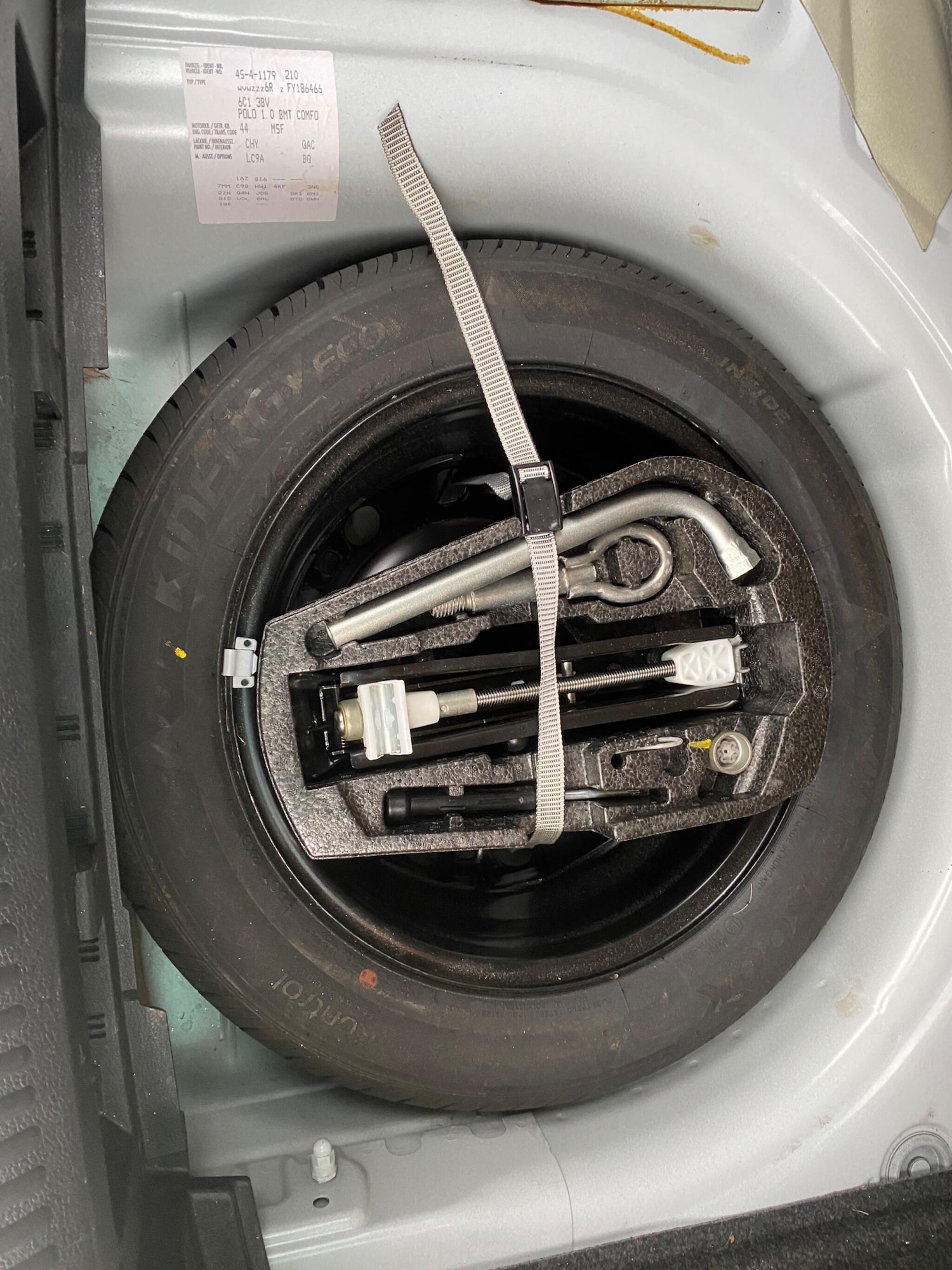 Used Volkswagen Polo for sale - 77705075: Photo 28