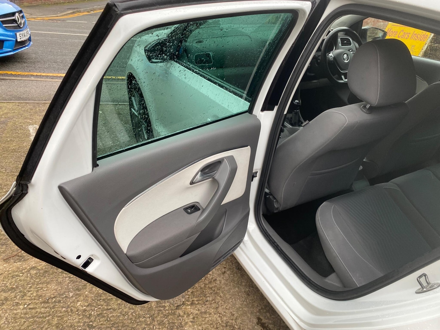 Used Volkswagen Polo for sale - 77705075: Photo 31