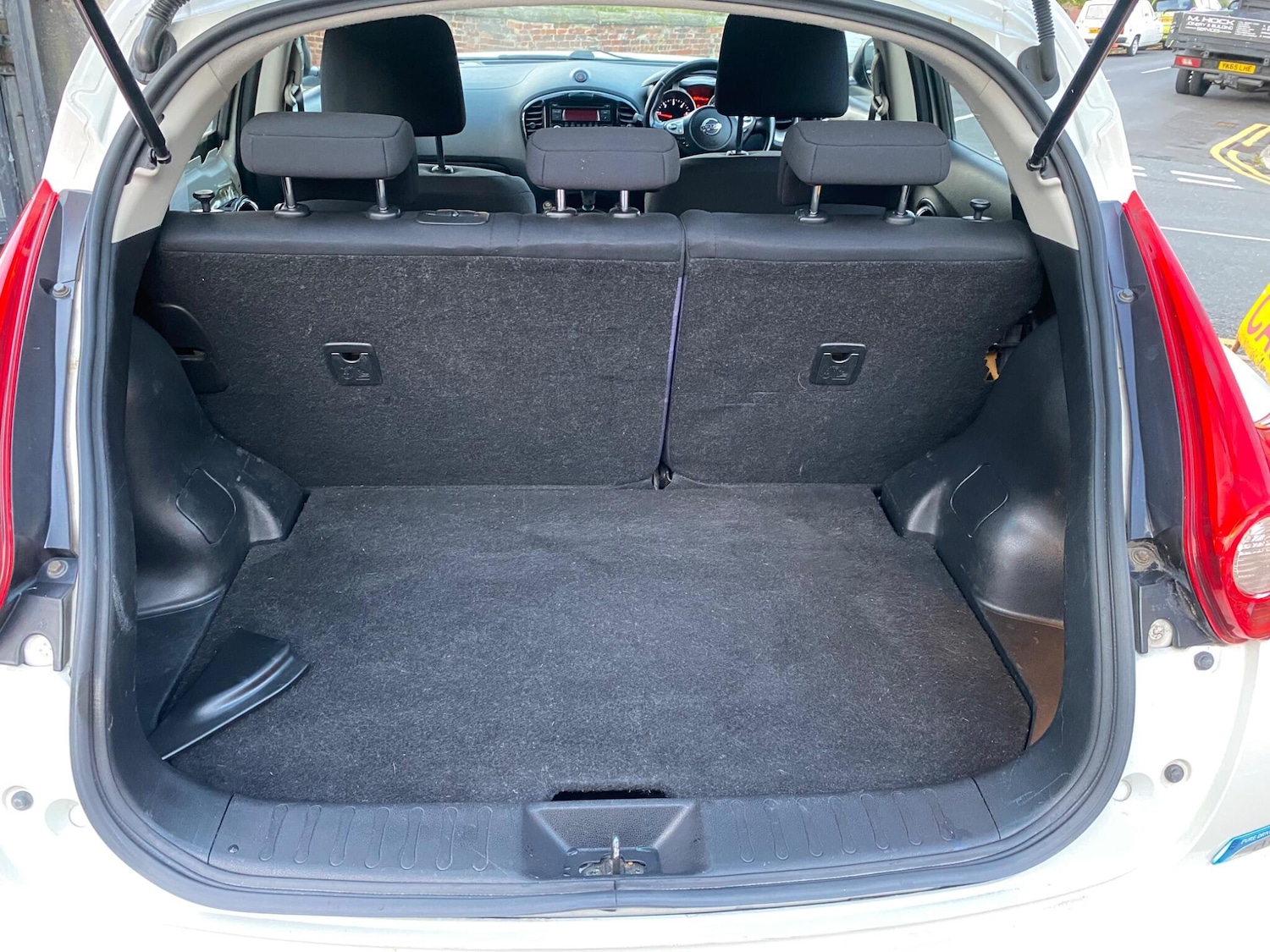 Used Nissan Juke 2014 for sale - 76576697: Photo 24