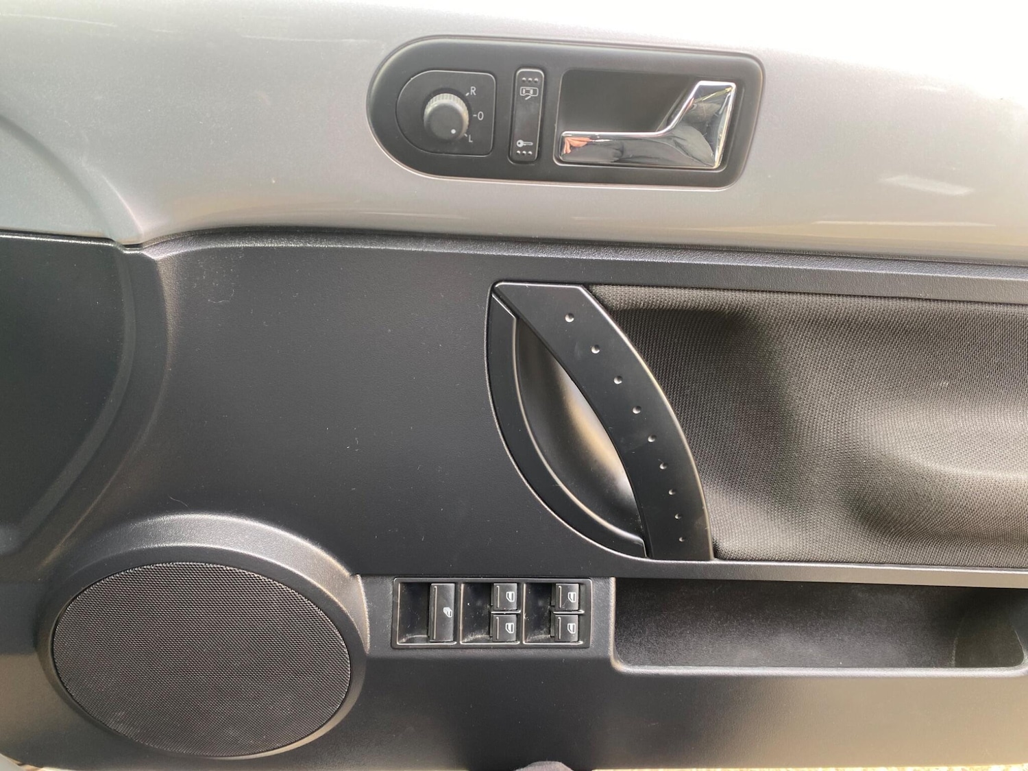 Used Volkswagen Beetle 2010 for sale - 78058561: Photo 22