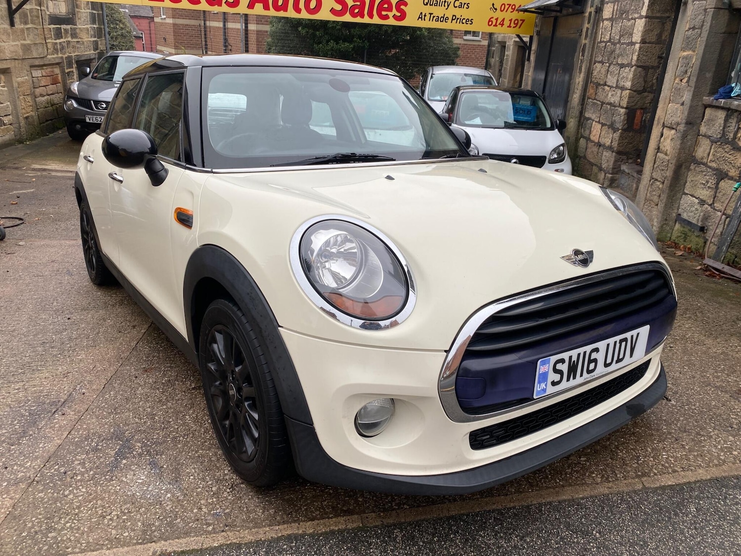 Used MINI Hatch 2016 for sale - 76666956: Photo 1