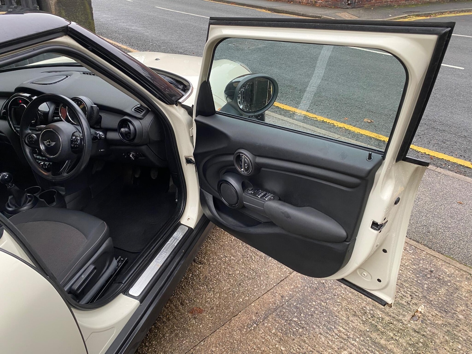 Used MINI Hatch 2016 for sale - 76666956: Photo 19