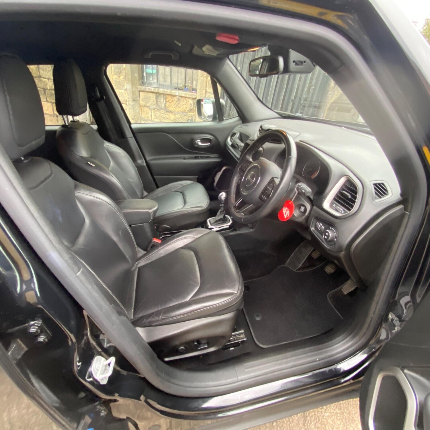 Used Jeep Renegade 2021 for sale - 76576690: Photo 12