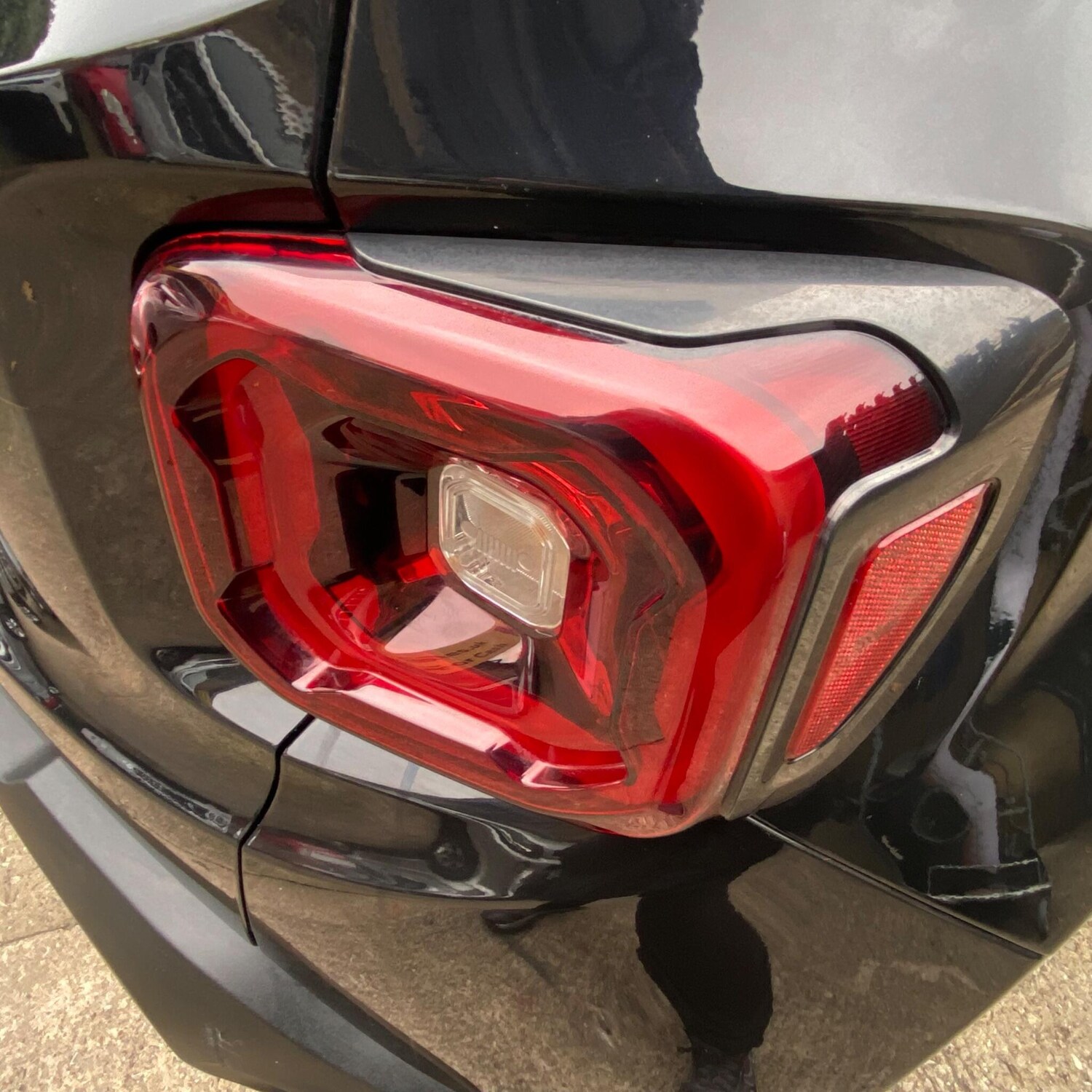 Used Jeep Renegade 2021 for sale - 76576690: Photo 29