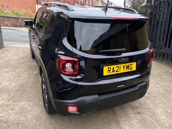 Used Jeep Renegade 2021 for sale - 76576690: Photo