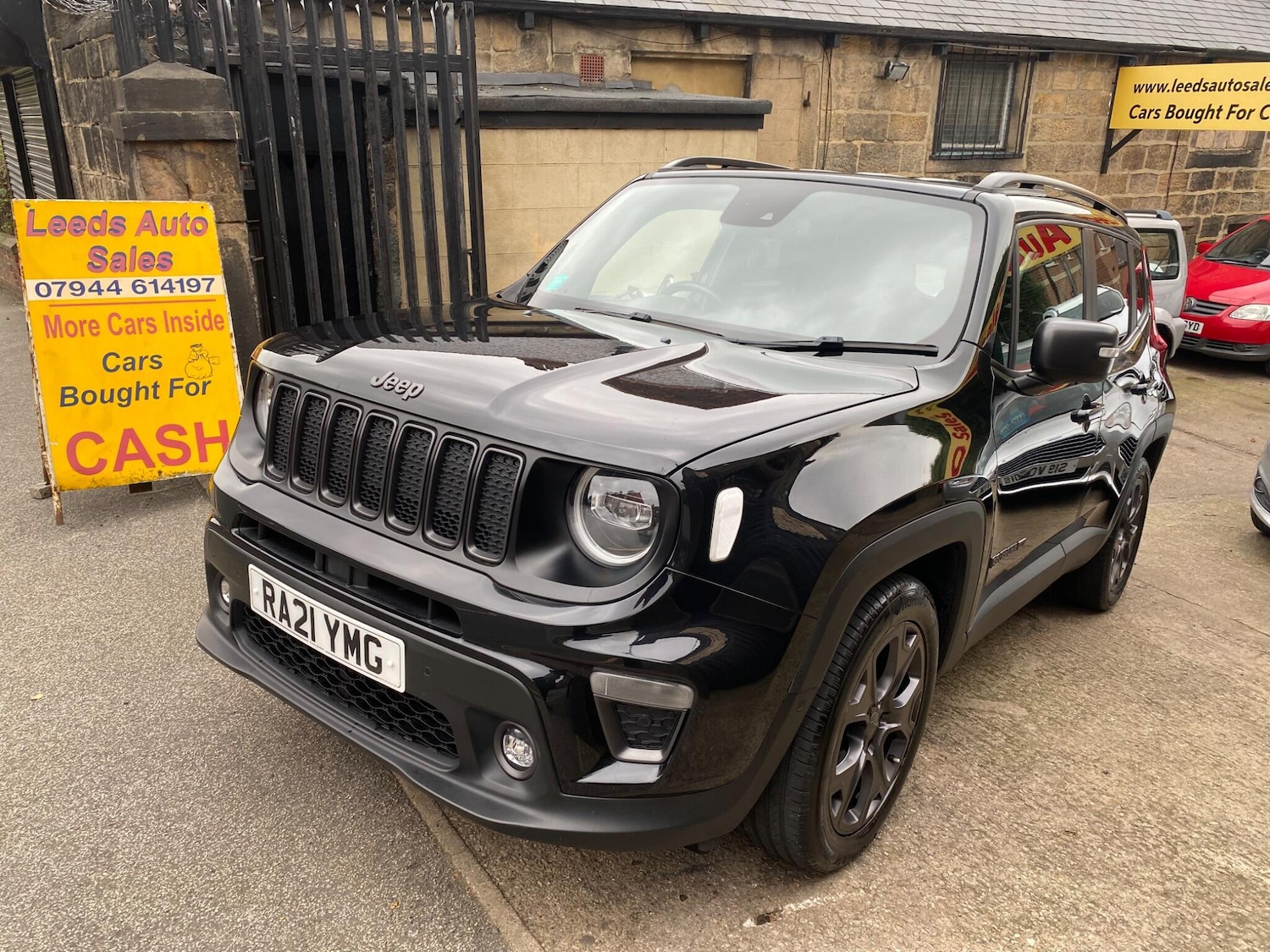 Used Jeep Renegade 2021 for sale - 76576690: Photo 3