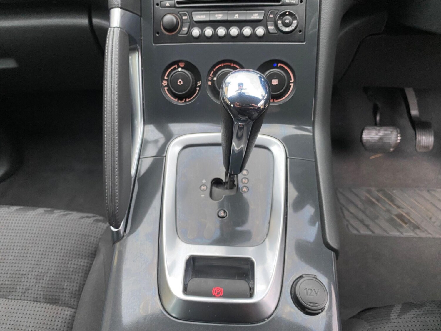 Used Peugeot 3008 2011 for sale - 76576692: Photo 16