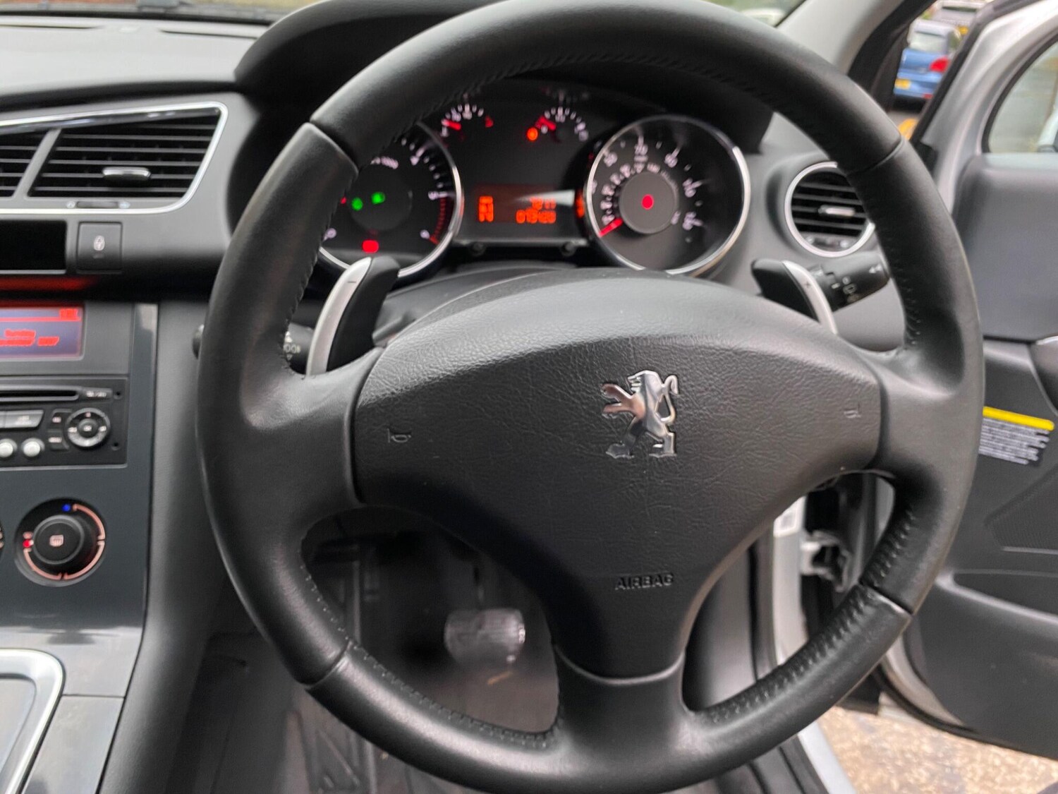 Used Peugeot 3008 2011 for sale - 76576692: Photo 17