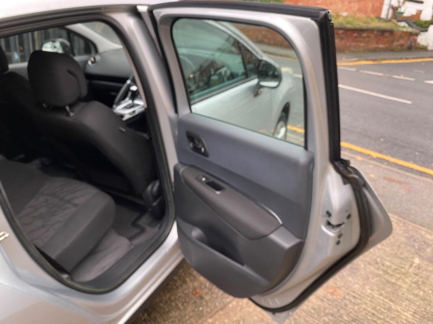 Used Peugeot 3008 2011 for sale - 76576692: Photo 21